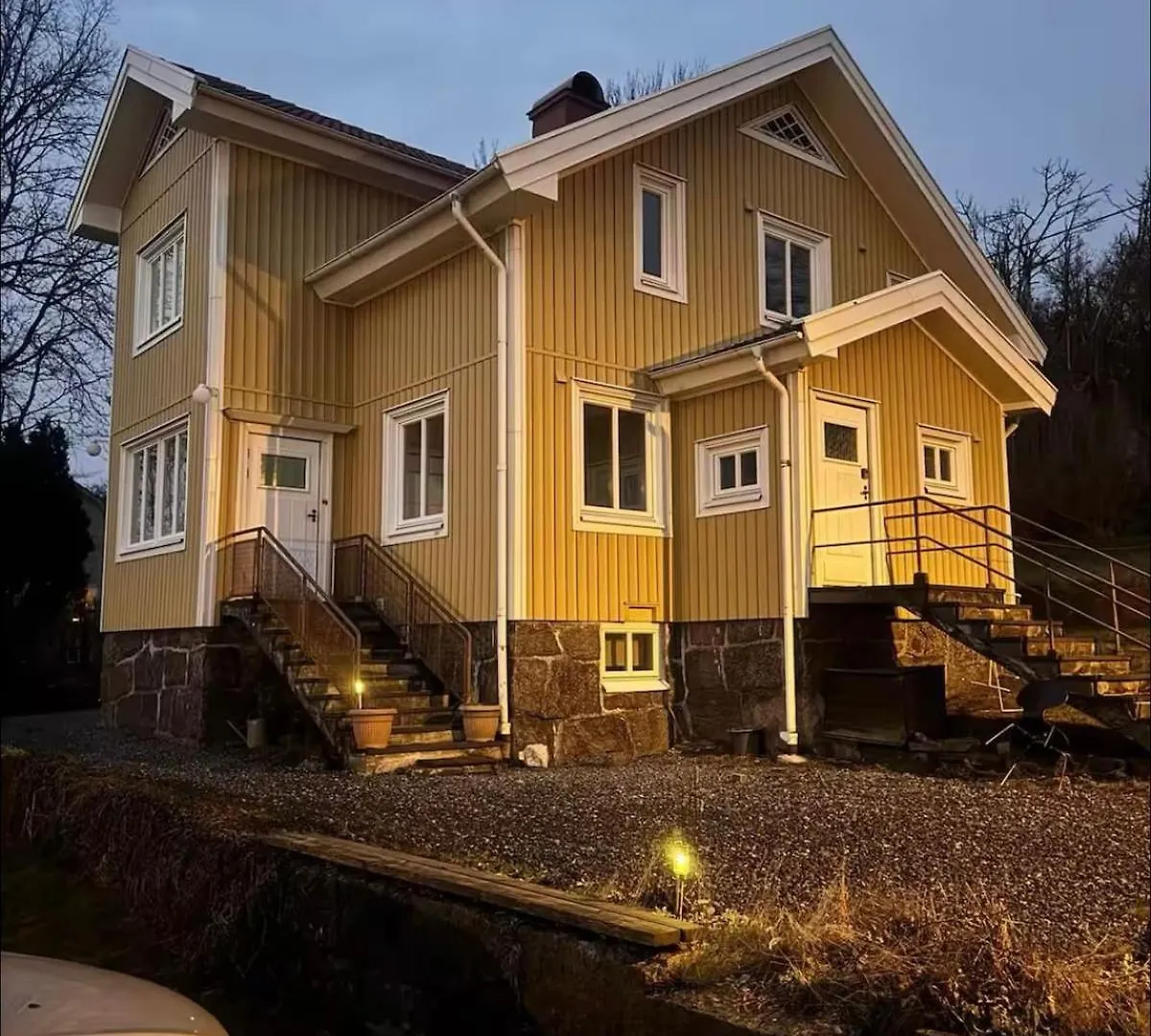 Workers Home Near Volvo With 8 Beds Save